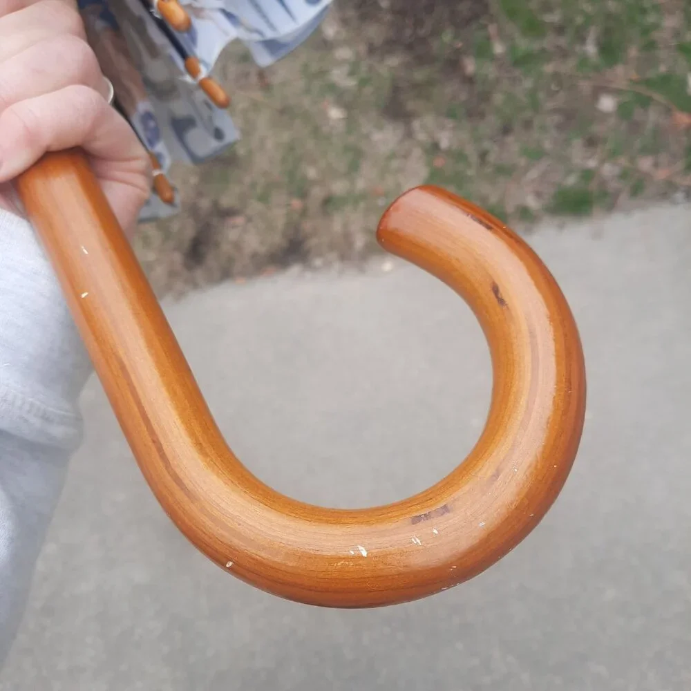 Vintage Simplicity Pattern Umbrella All Over Print w/ Wood Handle - Picture 3 of 5